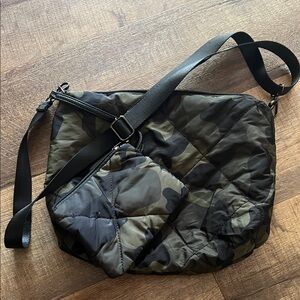 Camouflage Quilted Men's Bag